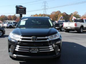 2019 TOYOTA HIGHLANDER XLE