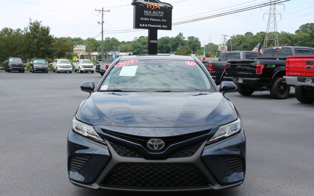 2019 TOYTA CAMRY