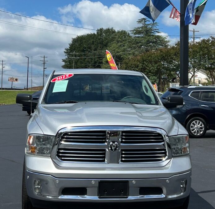 2015 RAM 1500 LONG STAR