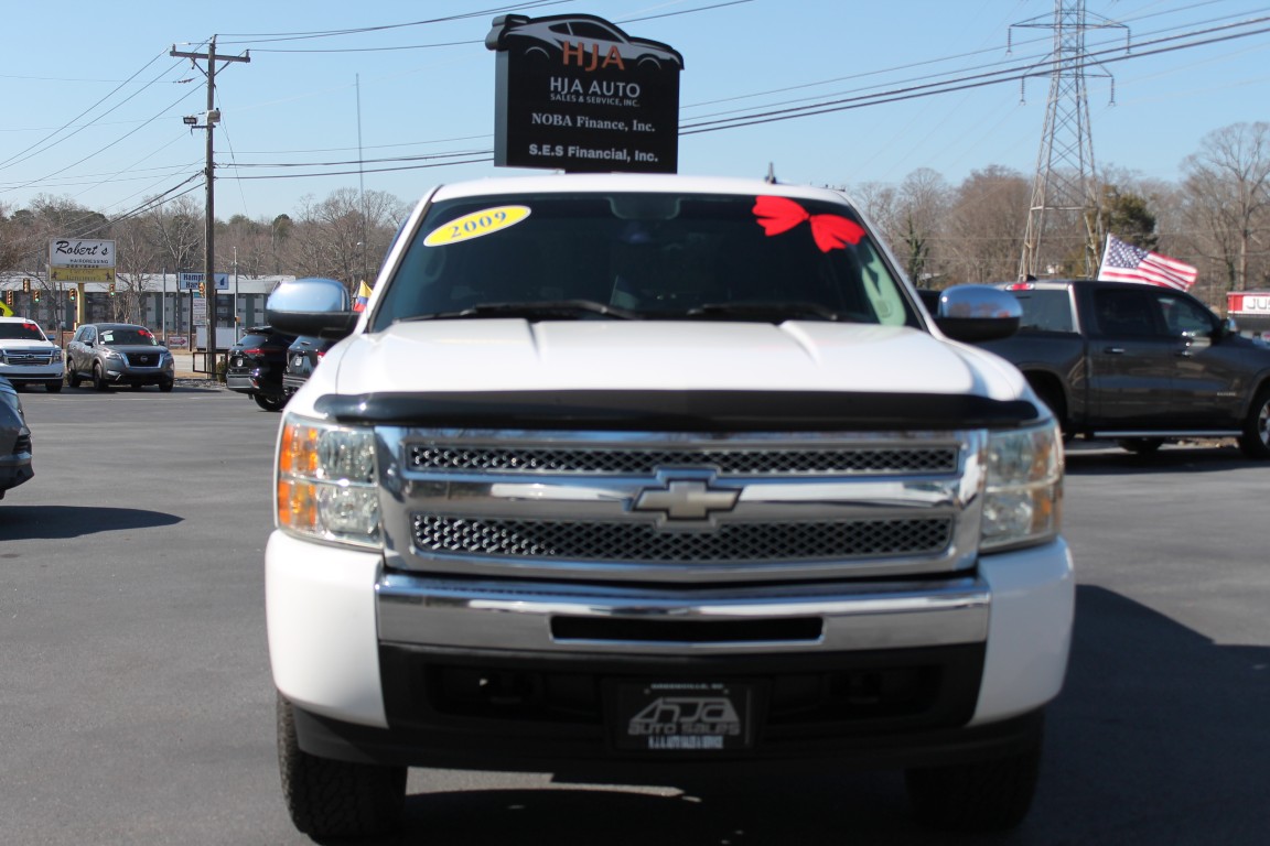 2009 Chevrolet Silverado 1500 1LT 4X4 Crew Cab's photo