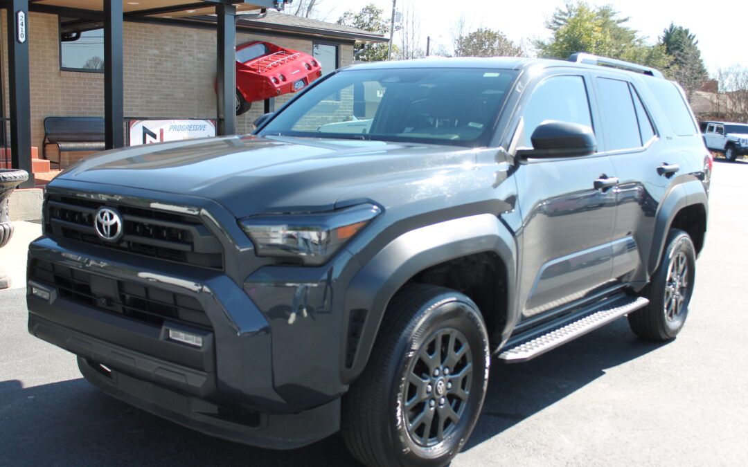 2025 TOYOTA 4RUNNER SR5